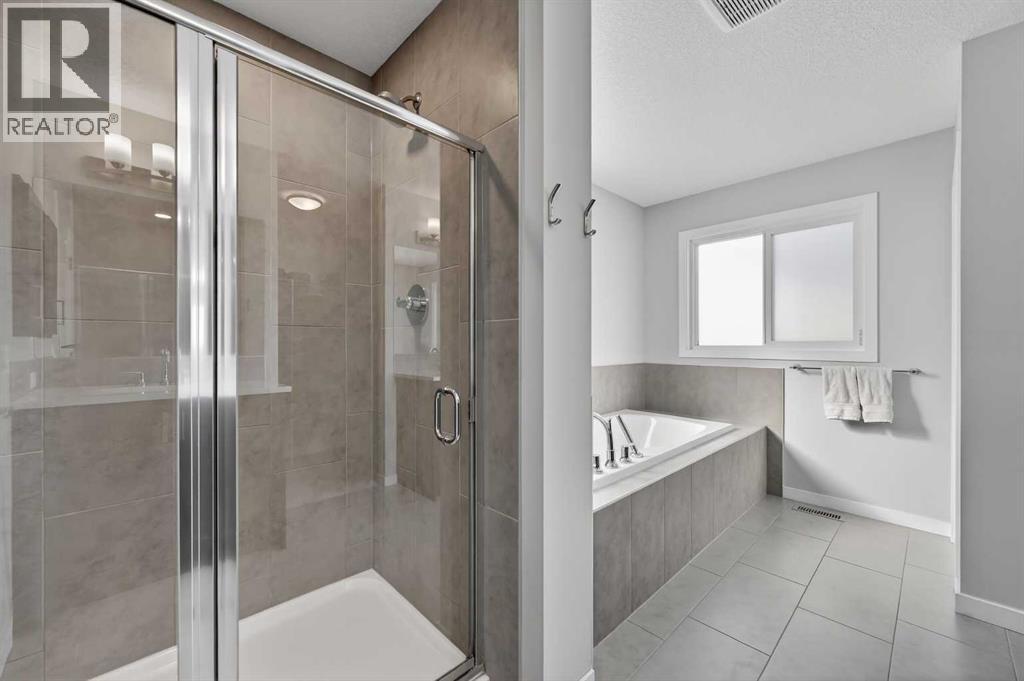 242 Mahogany Passage SE, Calgary, Alberta  T3M 2J8 - Photo 29 - A2289677