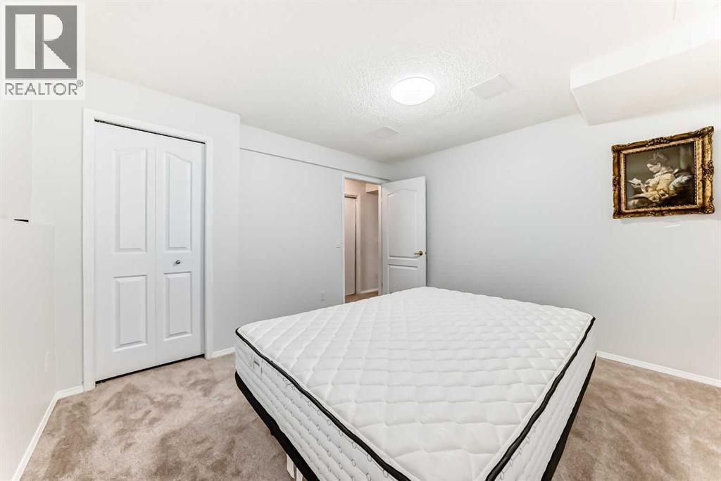 124 Sunlake Gardens SE, Calgary, Alberta  T2x 3g4 - Photo 34 - A2294610