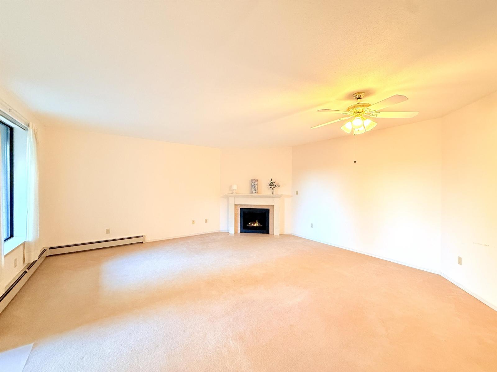 301 15300 17 Avenue, Surrey, British Columbia  V4A 8Y6 - Photo 5 - R3080905