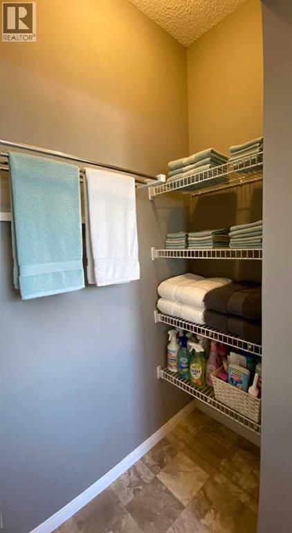 179 Sierra Morena Landing SW, Calgary, Alberta  T3H 4K3 - Photo 27 - A2275907