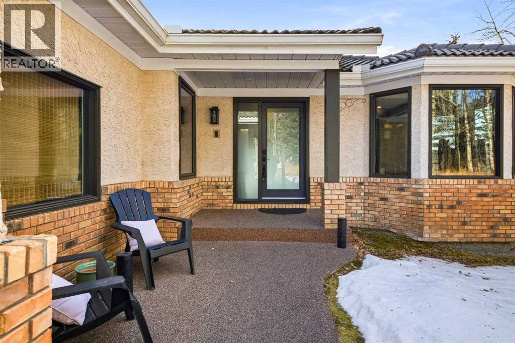 38 Sunrise Way, Priddis Greens, Alberta  T0L 1W3 - Photo 9 - A2294080