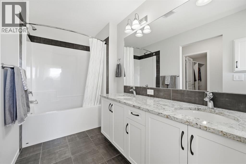 35 Cranbrook Gardens SE, Calgary, Alberta  T3M 2X5 - Photo 16 - A2294984