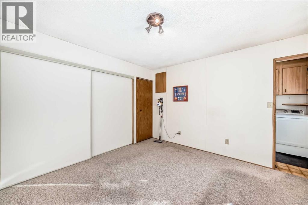 3227 Burroughs Manor NE, Calgary, Alberta  T1Y 6K1 - Photo 17 - A2290599