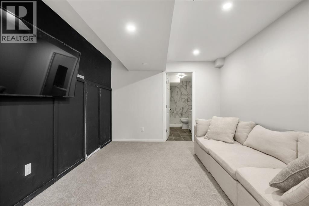 1101, 2400 Ravenswood View SE, Airdrie, Alberta  T4A 0V7 - Photo 34 - A2295072