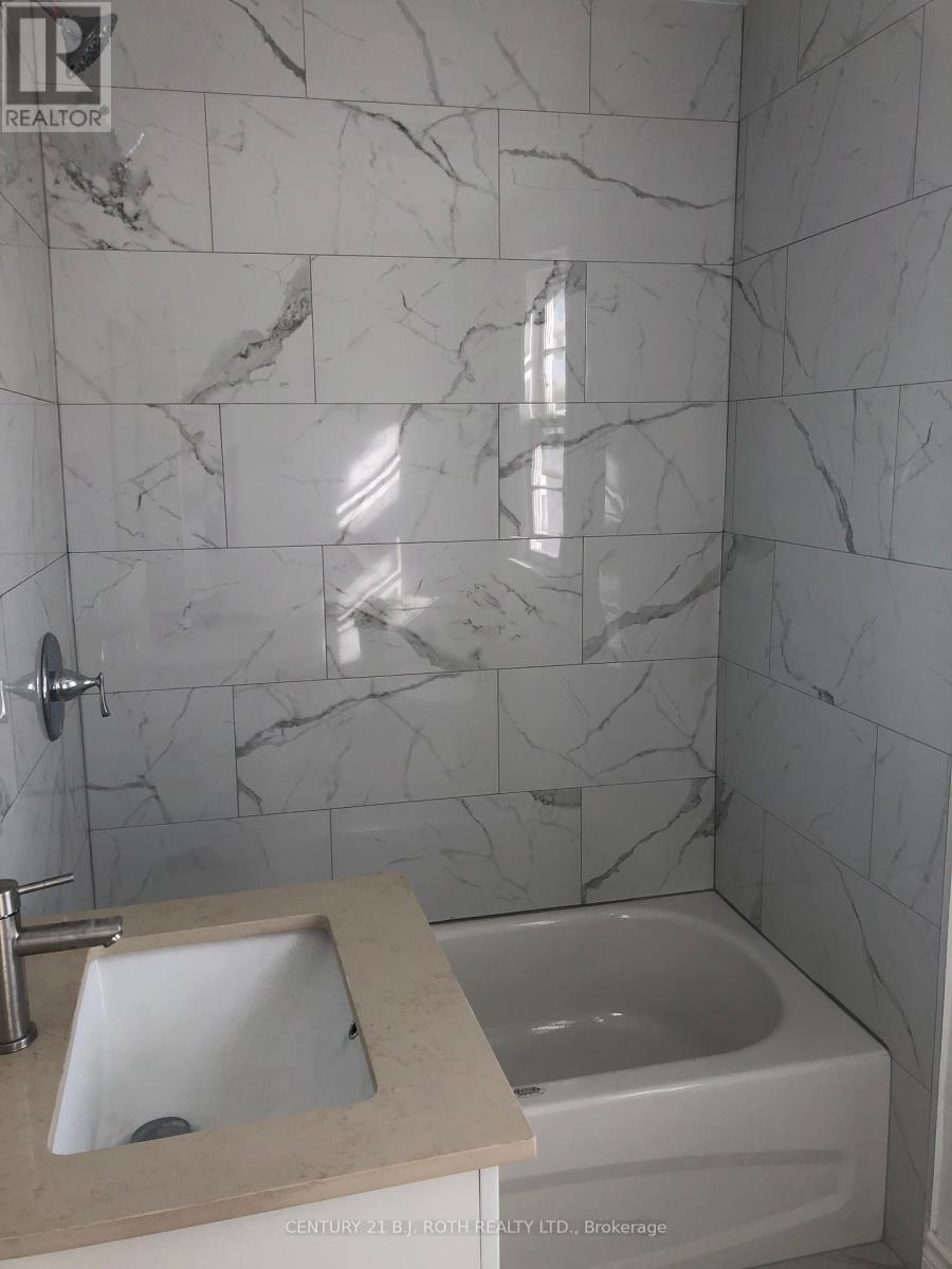 34 Cundles Road E, Barrie, Ontario  L4M 2Z5 - Photo 8 - S12906974