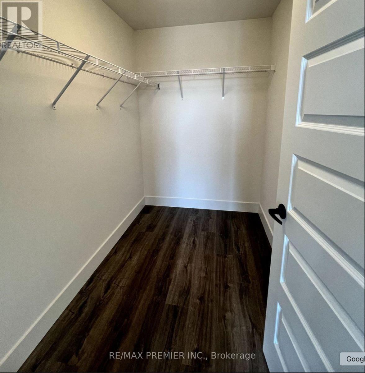 606 - 107 Roger Street, Waterloo, Ontario  N2J 0G3 - Photo 13 - X12608870