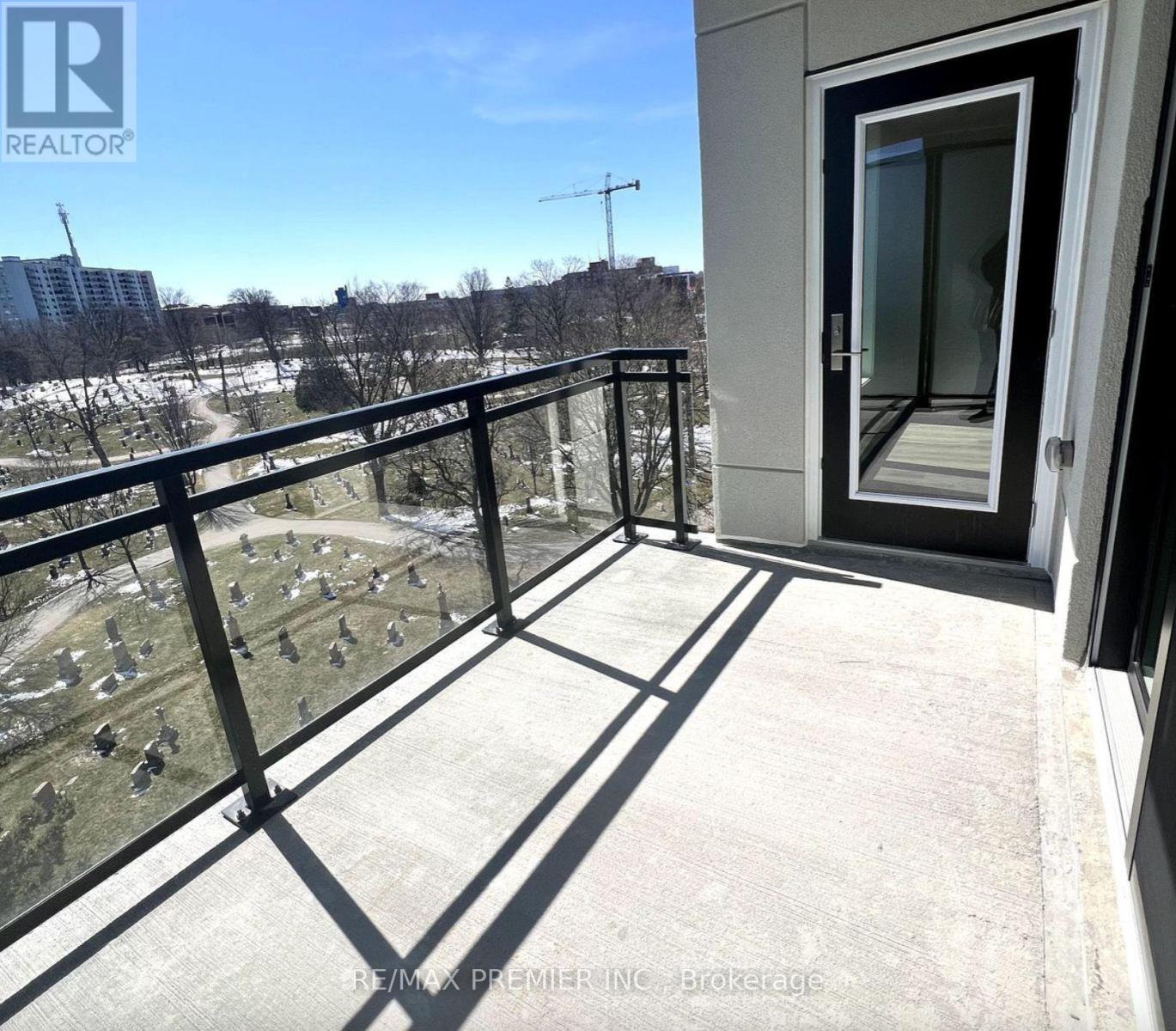 606 - 107 Roger Street, Waterloo, Ontario  N2J 0G3 - Photo 16 - X12608870