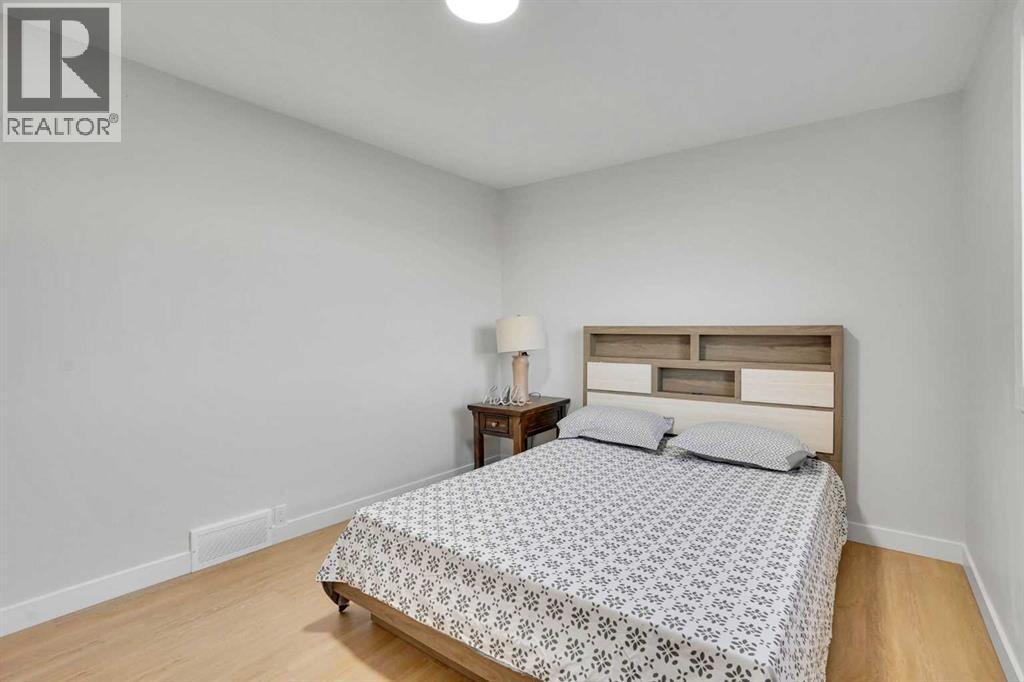 12112 Canfield Road SW, Calgary, Alberta  T2W 1V2 - Photo 13 - A2295382