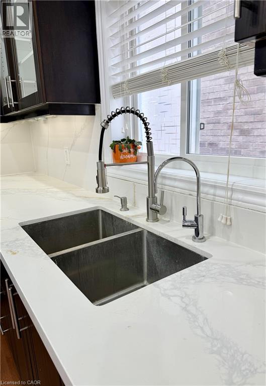 284 Ginseng Street Unit# Main&upper, Waterloo, Ontario  N2V 0B3 - Photo 15 - 40807876