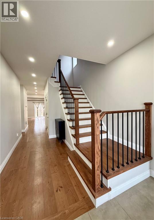 284 Ginseng Street Unit# Main&upper, Waterloo, Ontario  N2V 0B3 - Photo 3 - 40807876