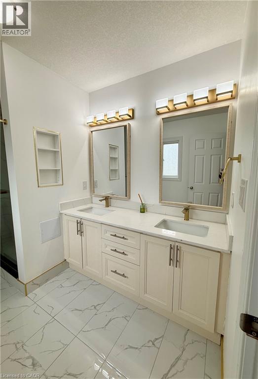 284 Ginseng Street Unit# Main&upper, Waterloo, Ontario  N2V 0B3 - Photo 38 - 40807876