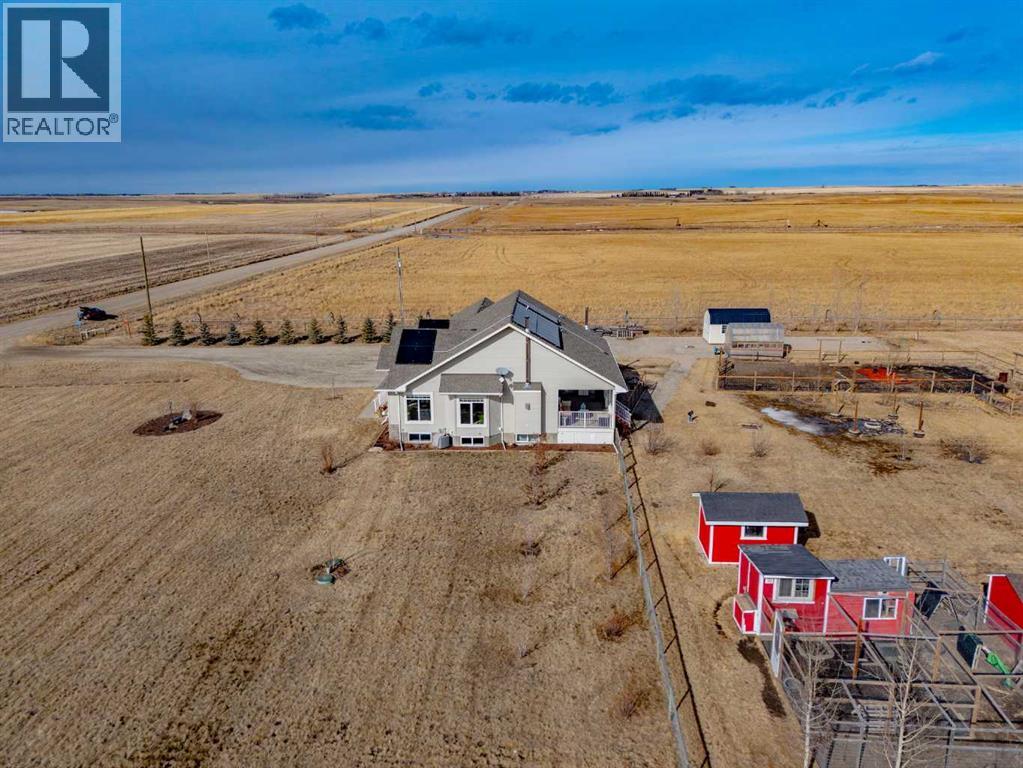 252039 Range Road 255, Rural Wheatland County, Alberta  T1P 0W3 - Photo 2 - A2294091