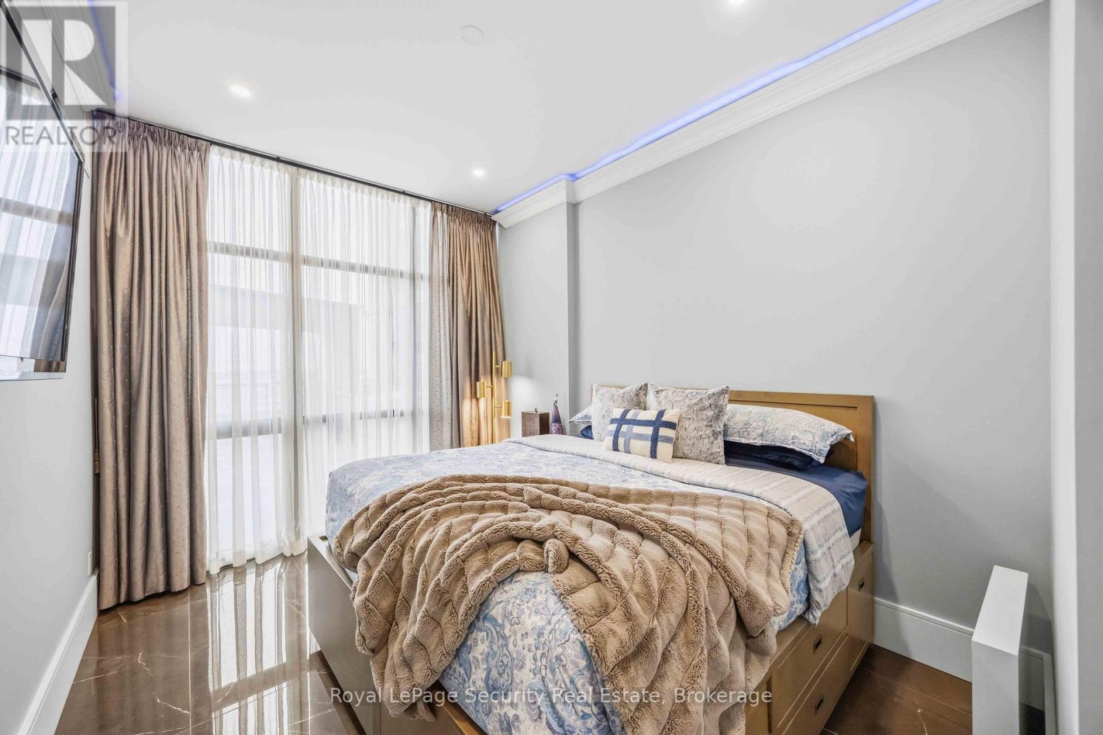 202 - 2900 Highway 7, Vaughan, Ontario L4K 0G3 - Photo 22 - N12906980