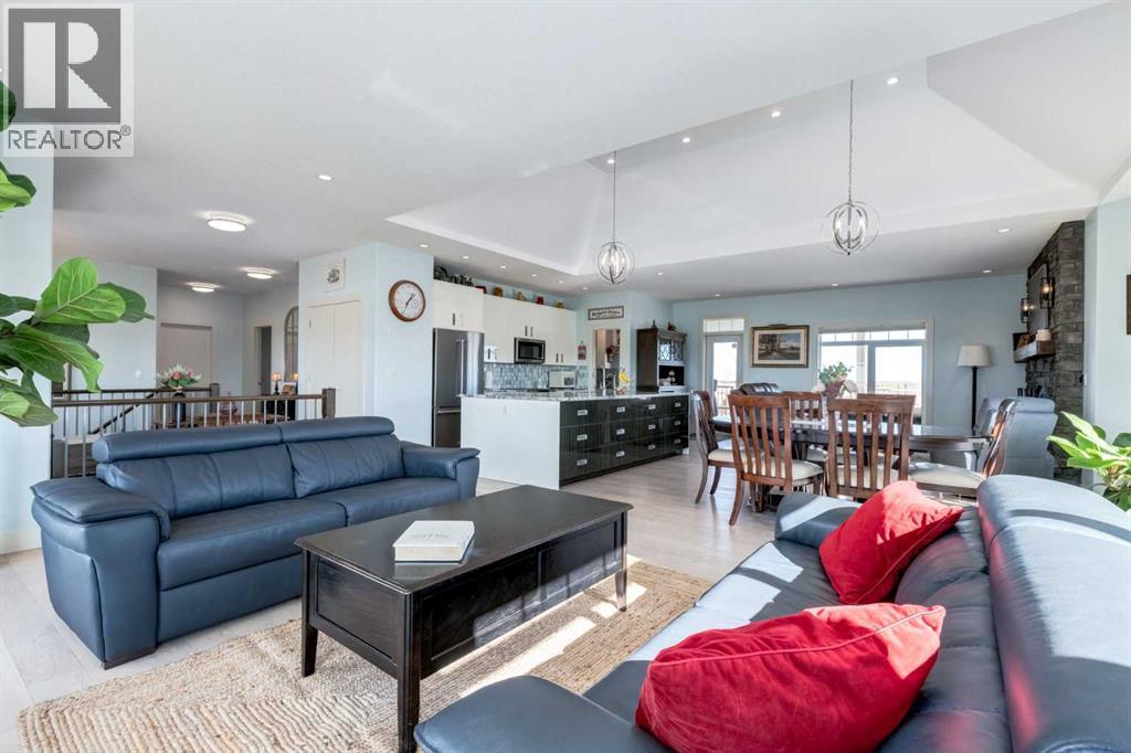 252039 Range Road 255, Rural Wheatland County, Alberta  T1P 0W3 - Photo 8 - A2294091