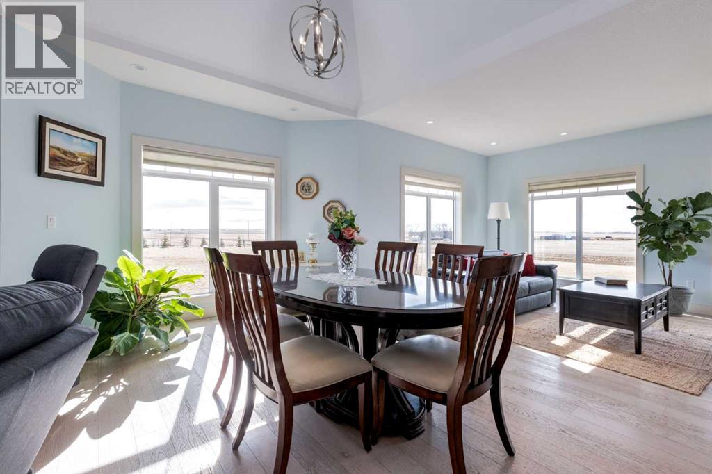 252039 Range Road 255, Rural Wheatland County, Alberta  T1P 0W3 - Photo 15 - A2294091