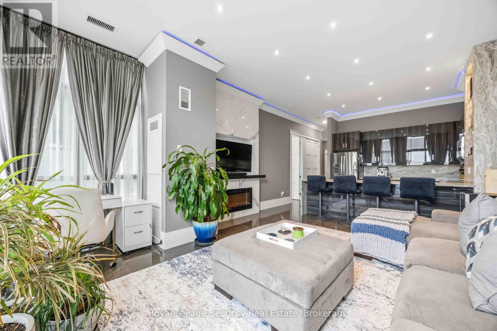 202 - 2900 Highway 7, Vaughan, Ontario L4K 0G3 - Photo 8 - N12906980