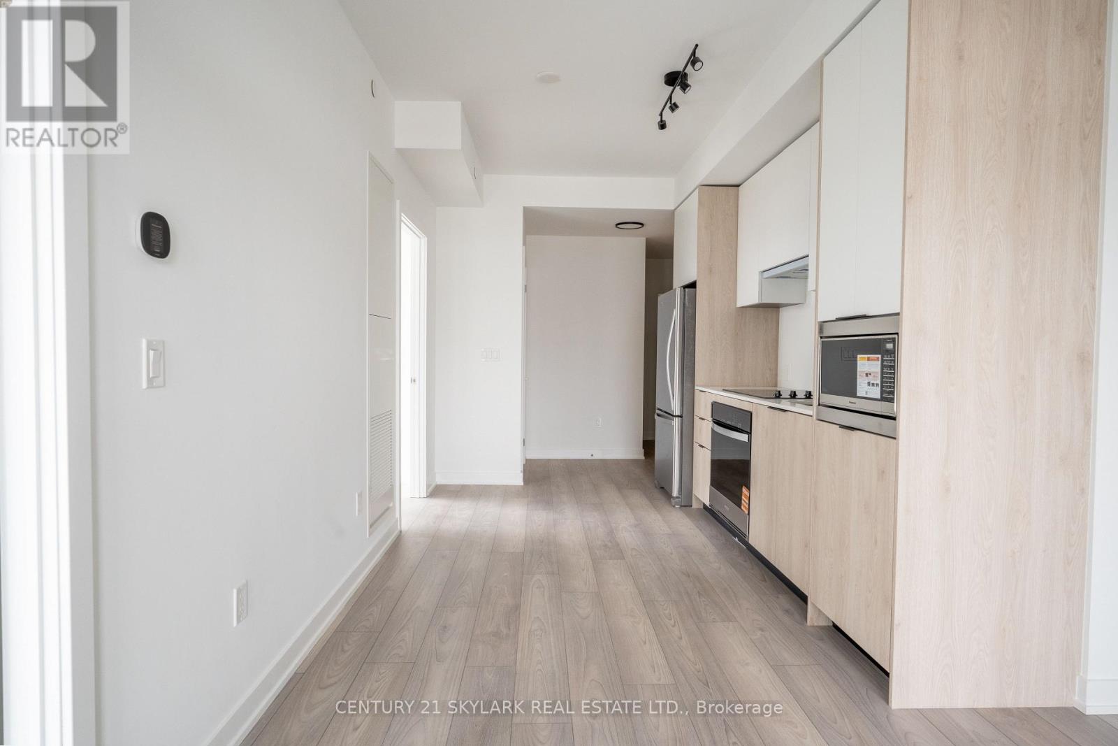 #509 - 1007 The Queensway Street, Toronto, Ontario M8Z 0H4 - Photo 9 - W12906994