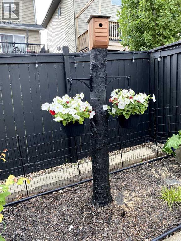 2033 Sagewood Point Sw, Airdrie, Alberta  T4b 3P1 - Photo 38 - A2293088