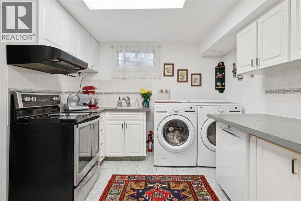 1423 107 Avenue SW, Calgary, Alberta  T2W 0C1 - Photo 35 - A2294949