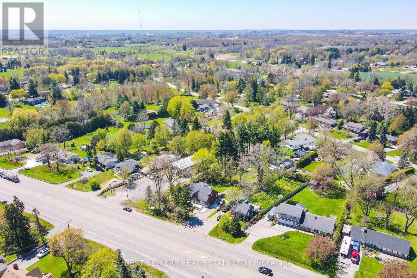 933 Highway 6, Hamilton, Ontario L8N 2Z7 - Photo 2 - X12599014