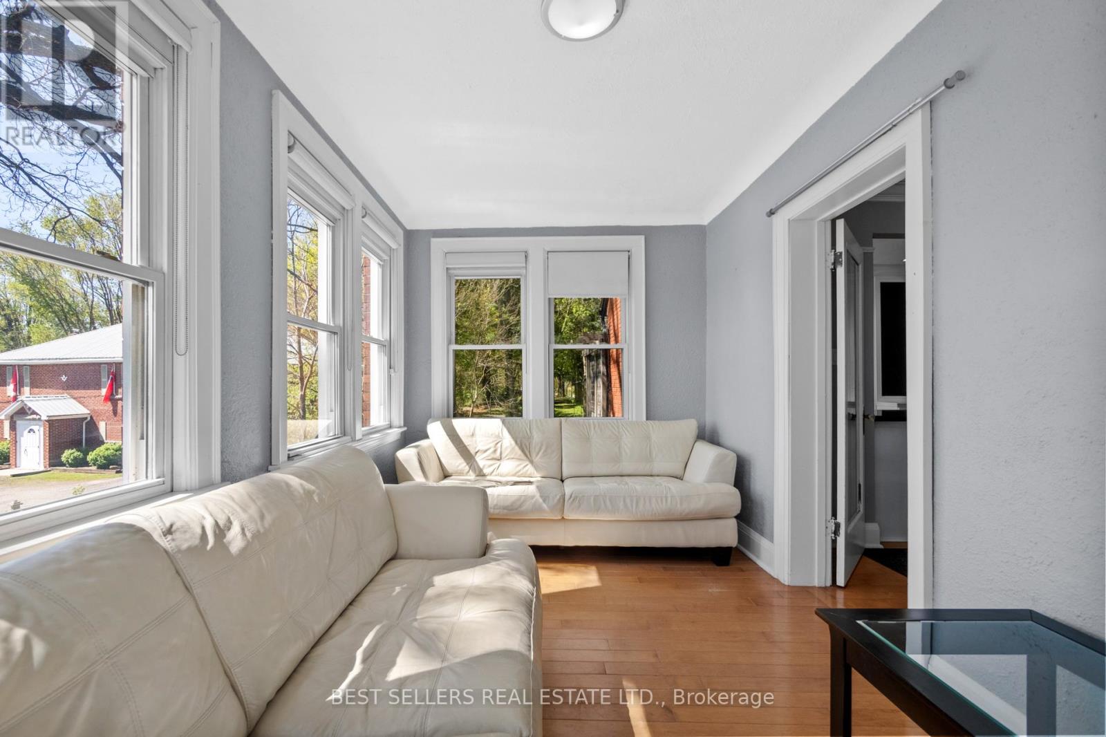 933 Highway 6, Hamilton, Ontario L8N 2Z7 - Photo 10 - X12599014