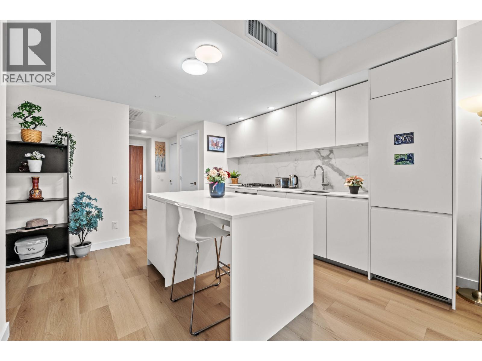 706 6463 Silver Avenue, Burnaby, British Columbia  V5H 0K4 - Photo 5 - R3102065