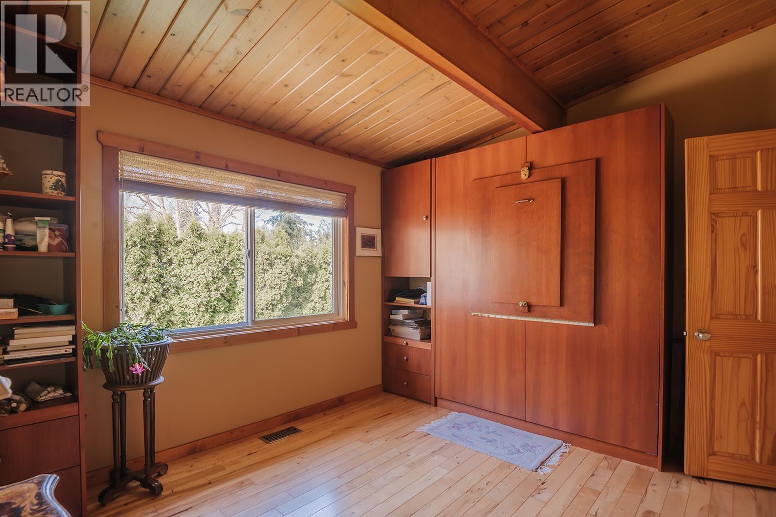 12732 Warnock Road, Madeira Park, British Columbia  V0N 2H1 - Photo 18 - R3102144