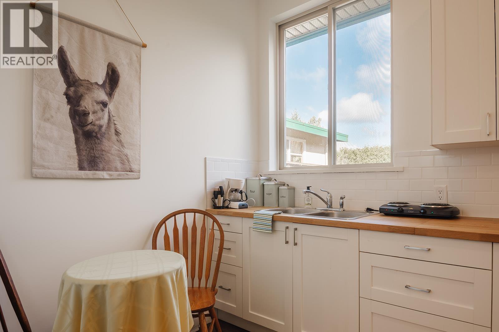 12732 Warnock Road, Madeira Park, British Columbia  V0N 2H1 - Photo 31 - R3102144