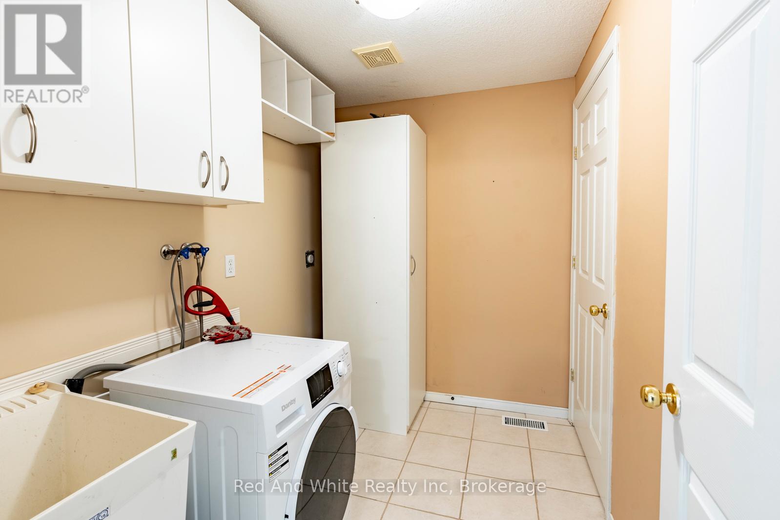 Upper - 79 Munroe Crescent, Guelph, Ontario  N1G 5E3 - Photo 10 - X12907008