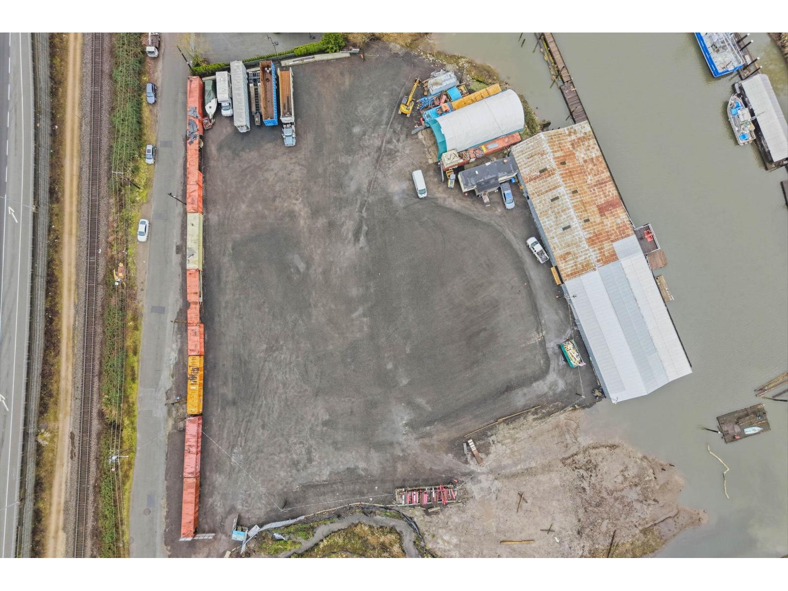 9561 - 9563 &-9569 Gunderson Road, Surrey, British Columbia  V4C 4R9 - Photo 12 - C8077233