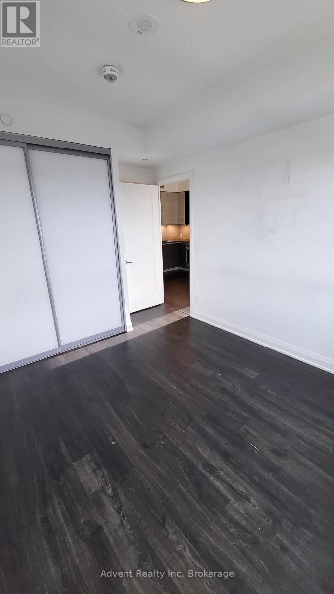 512 - 398 Highway 7 Avenue E, Richmond Hill, Ontario  L4B 0G6 - Photo 5 - N12907012