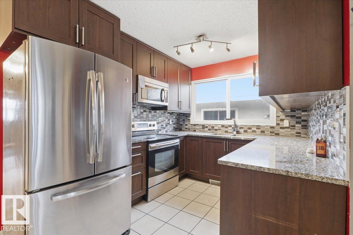 10232 154 St Nw, Edmonton, Alberta  T5P 2H4 - Photo 7 - E4478596