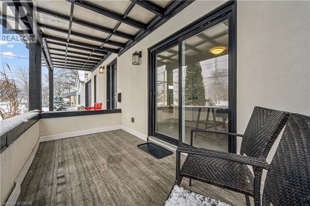 149 Woolwich Street, Waterloo, Ontario  N2K 1S5 - Photo 3 - 40805324