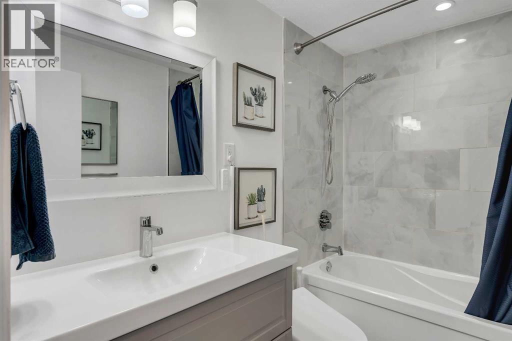 9939 Maplecreek Drive SE, Calgary, Alberta  T2J 1T4 - Photo 22 - A2293273