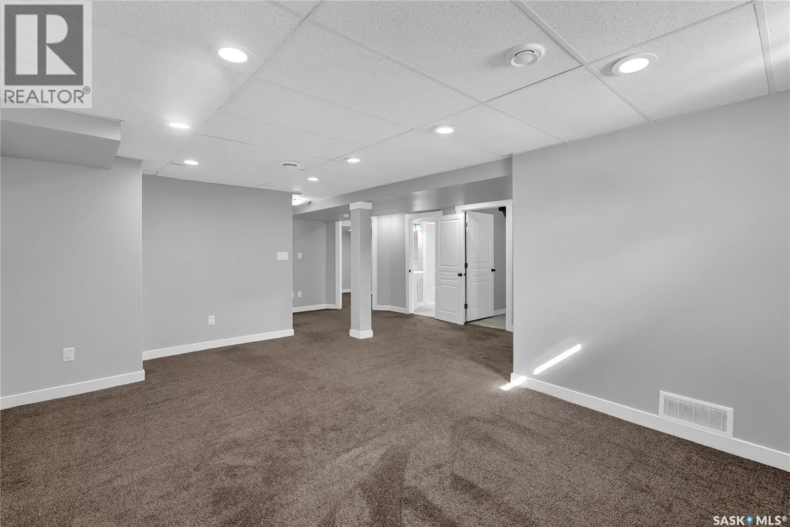 3347 Coughlin Bay E, Regina, Saskatchewan  S4V 1W4 - Photo 24 - SK031011