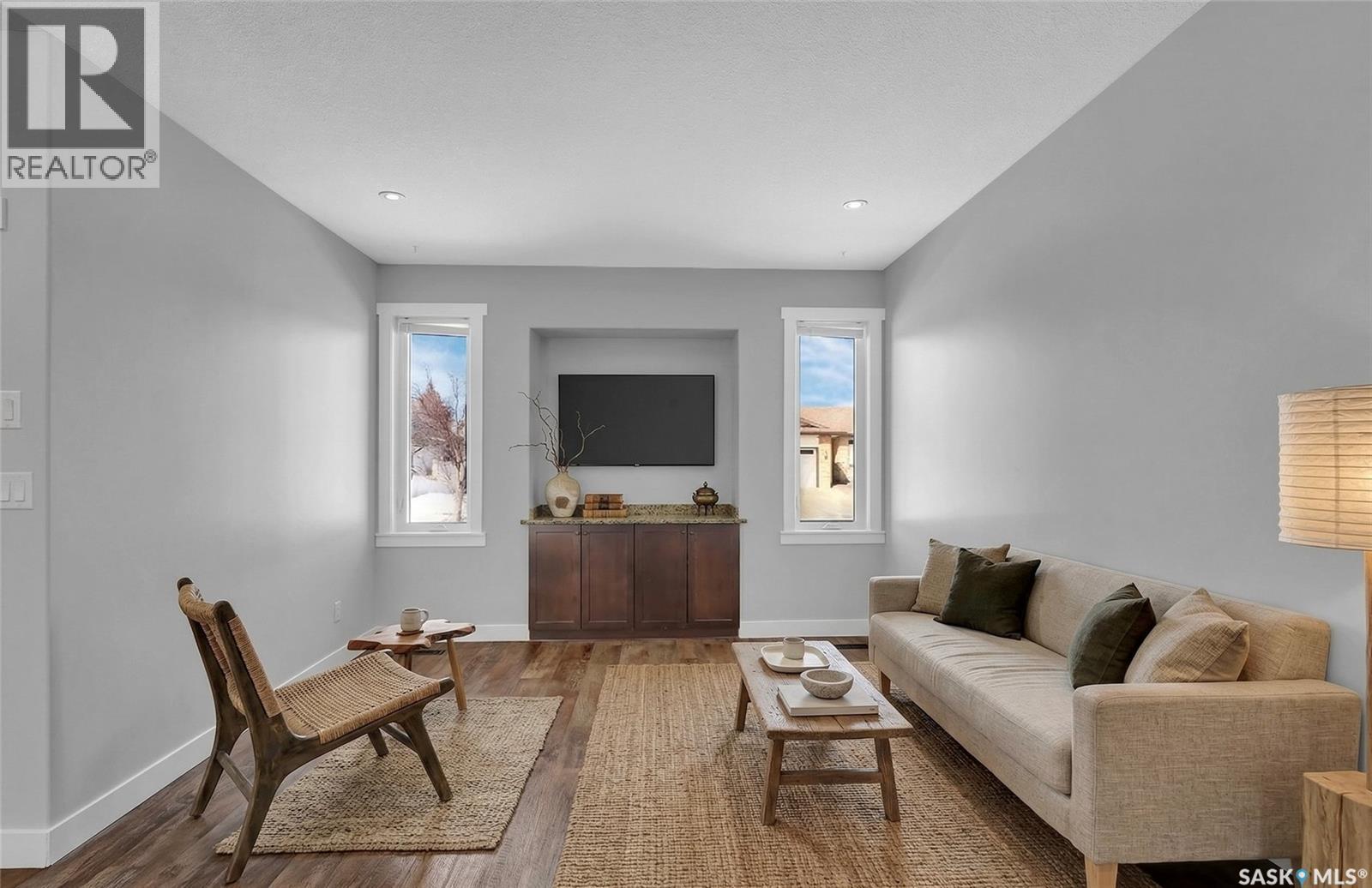 3347 Coughlin Bay E, Regina, Saskatchewan  S4V 1W4 - Photo 5 - SK031011