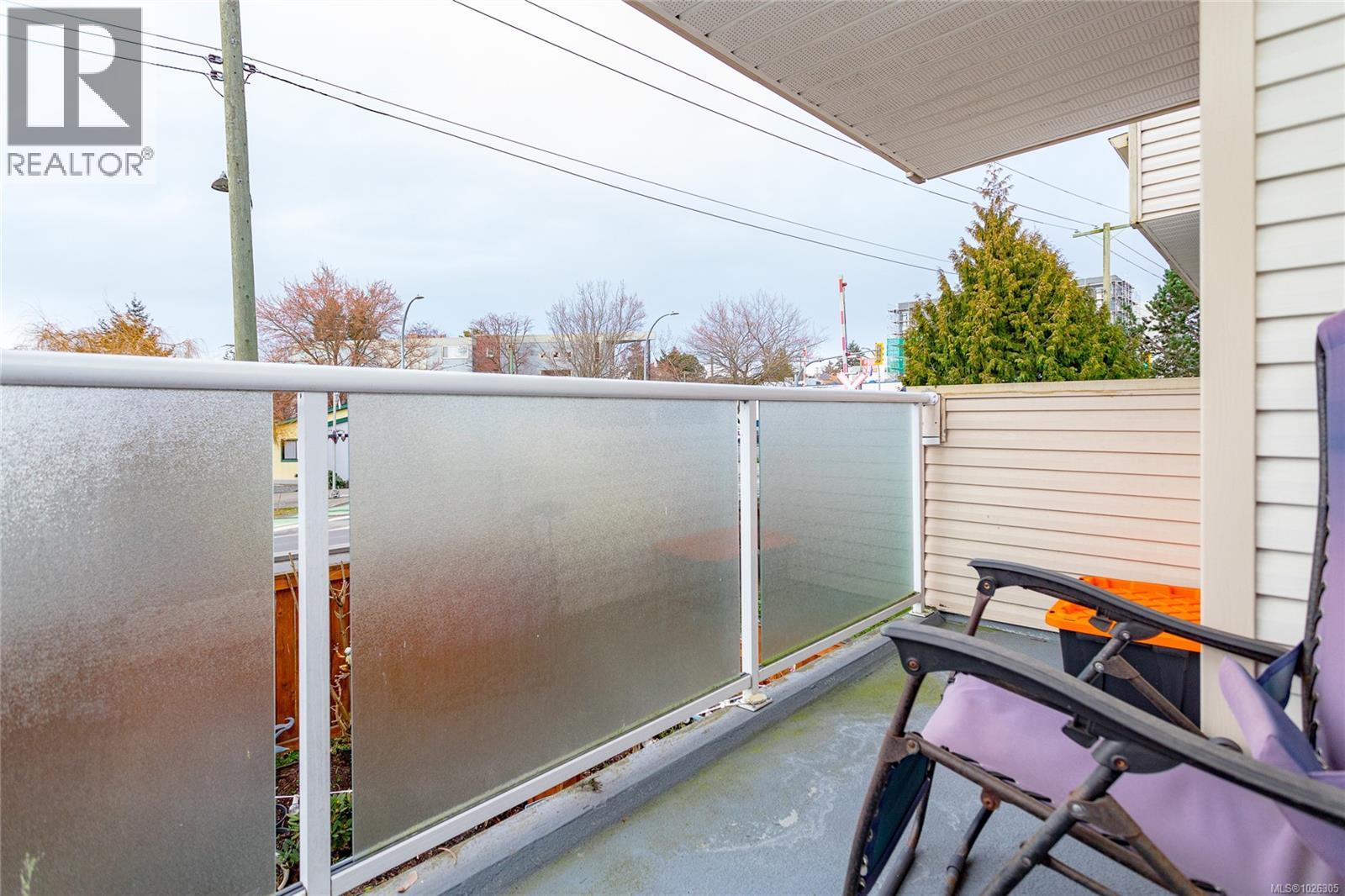 11 333 Robert St, Victoria, British Columbia V9A 3L3 - Photo 27 - 1026305