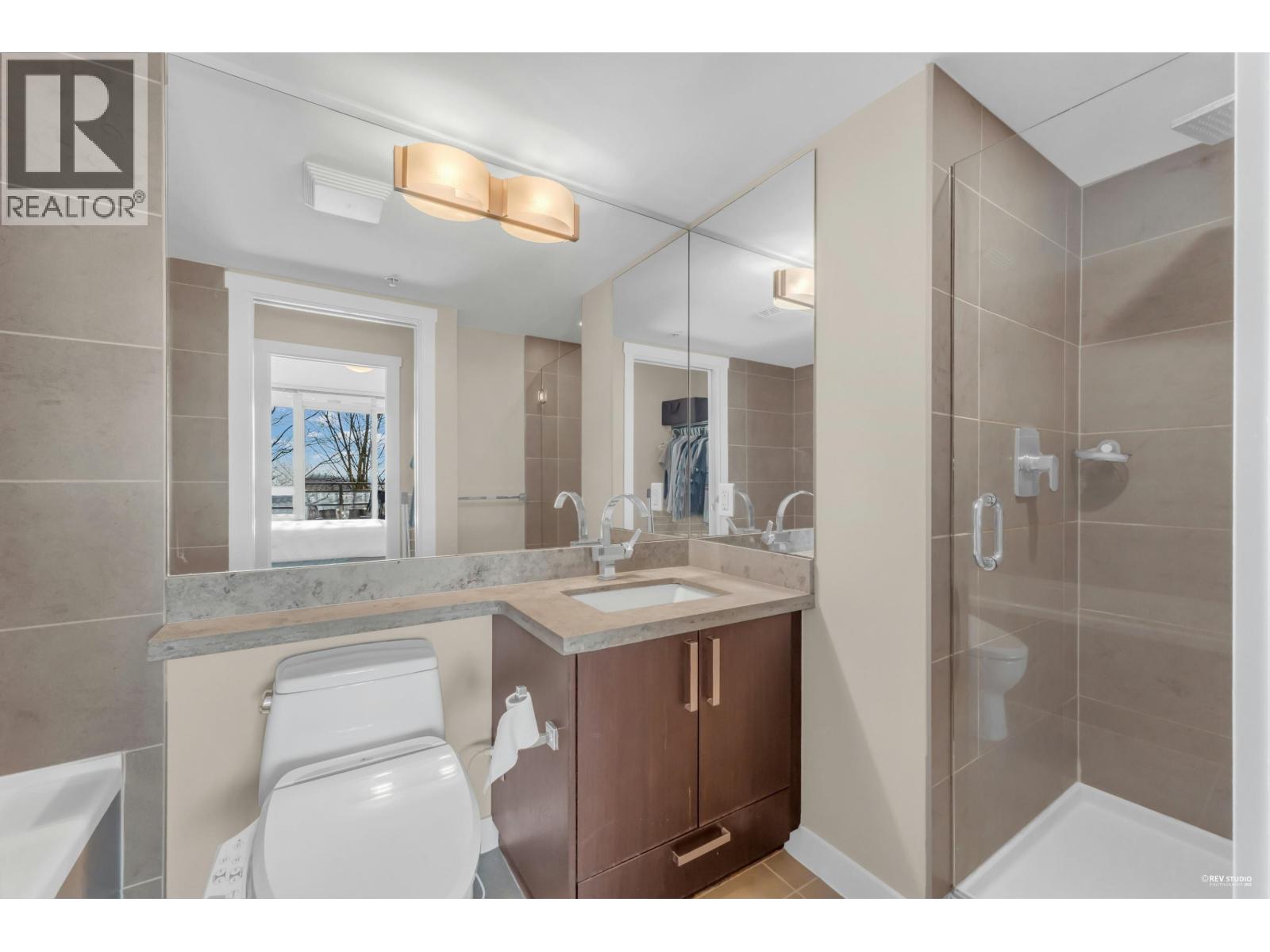 705 2978 Glen Drive, Coquitlam, British Columbia V3B 0C3 - Photo 25 - R3098498