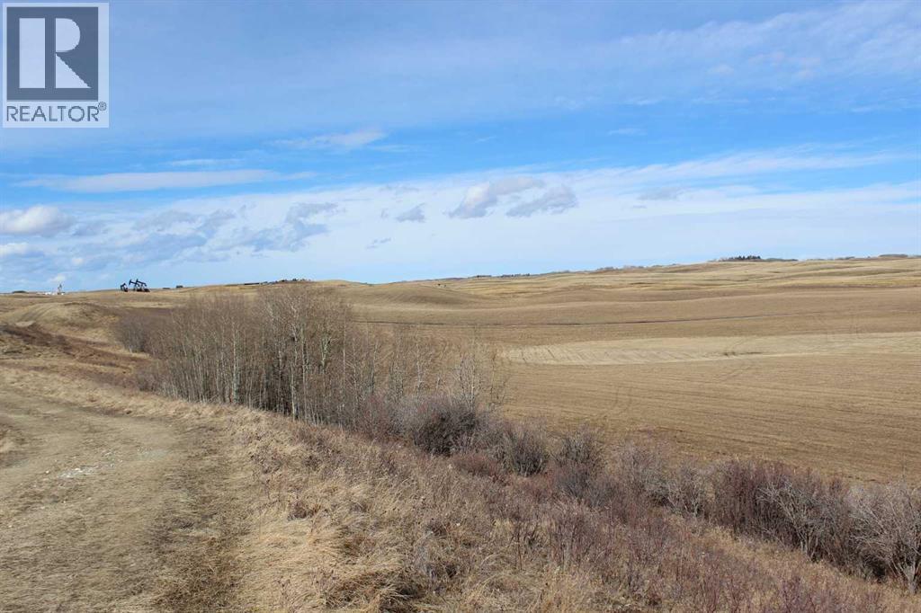 264202 Lochend Road, Rural Rocky View County, Alberta  T4C 1A2 - Photo 8 - A2294899