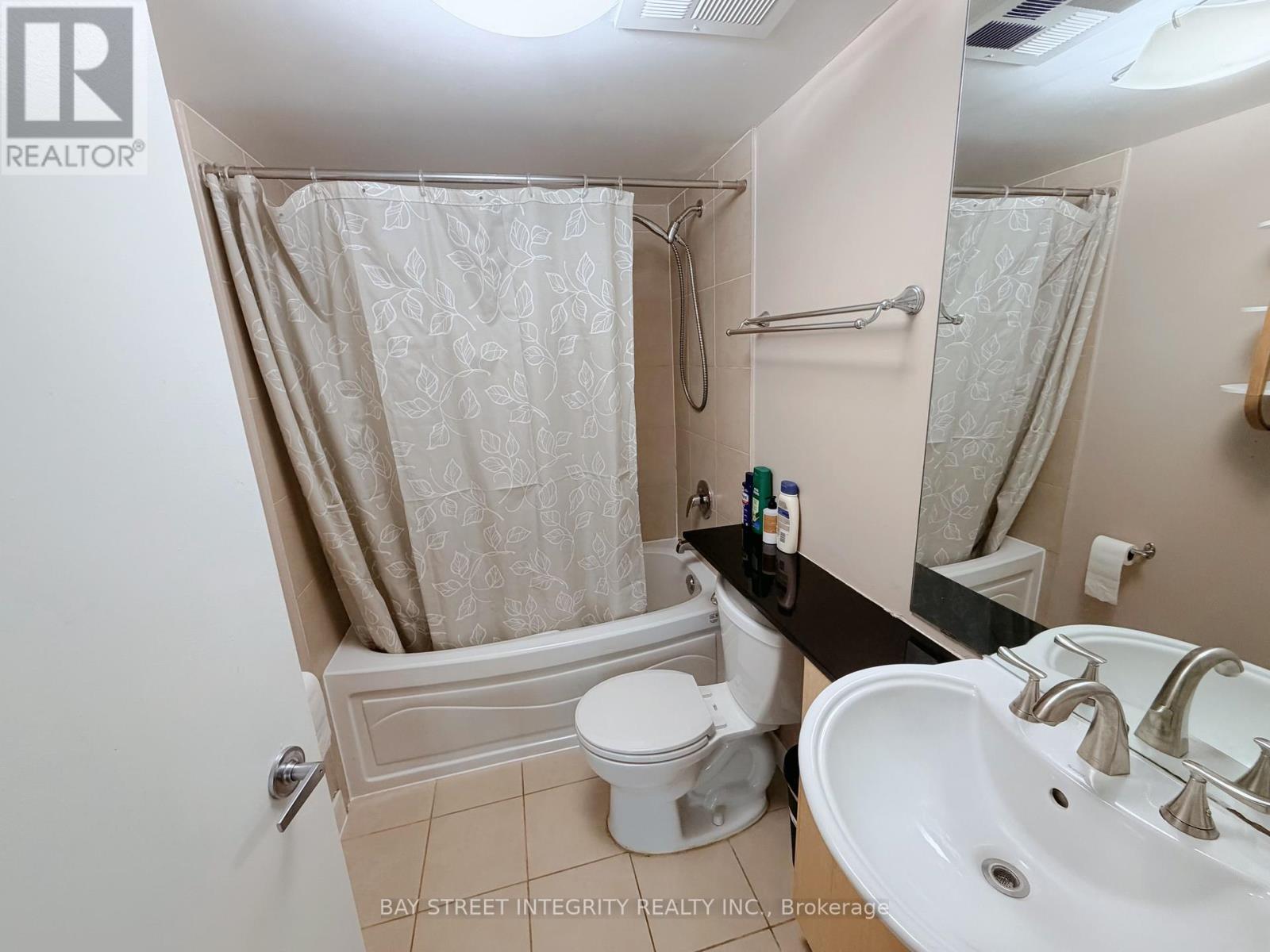 2306 - 361 Front Street W, Toronto, Ontario  M5V 3R5 - Photo 10 - C12907018