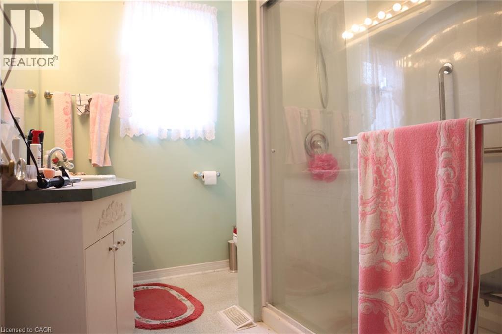 288 First Avenue, Welland, Ontario  L3C 1Y8 - Photo 17 - 40814021