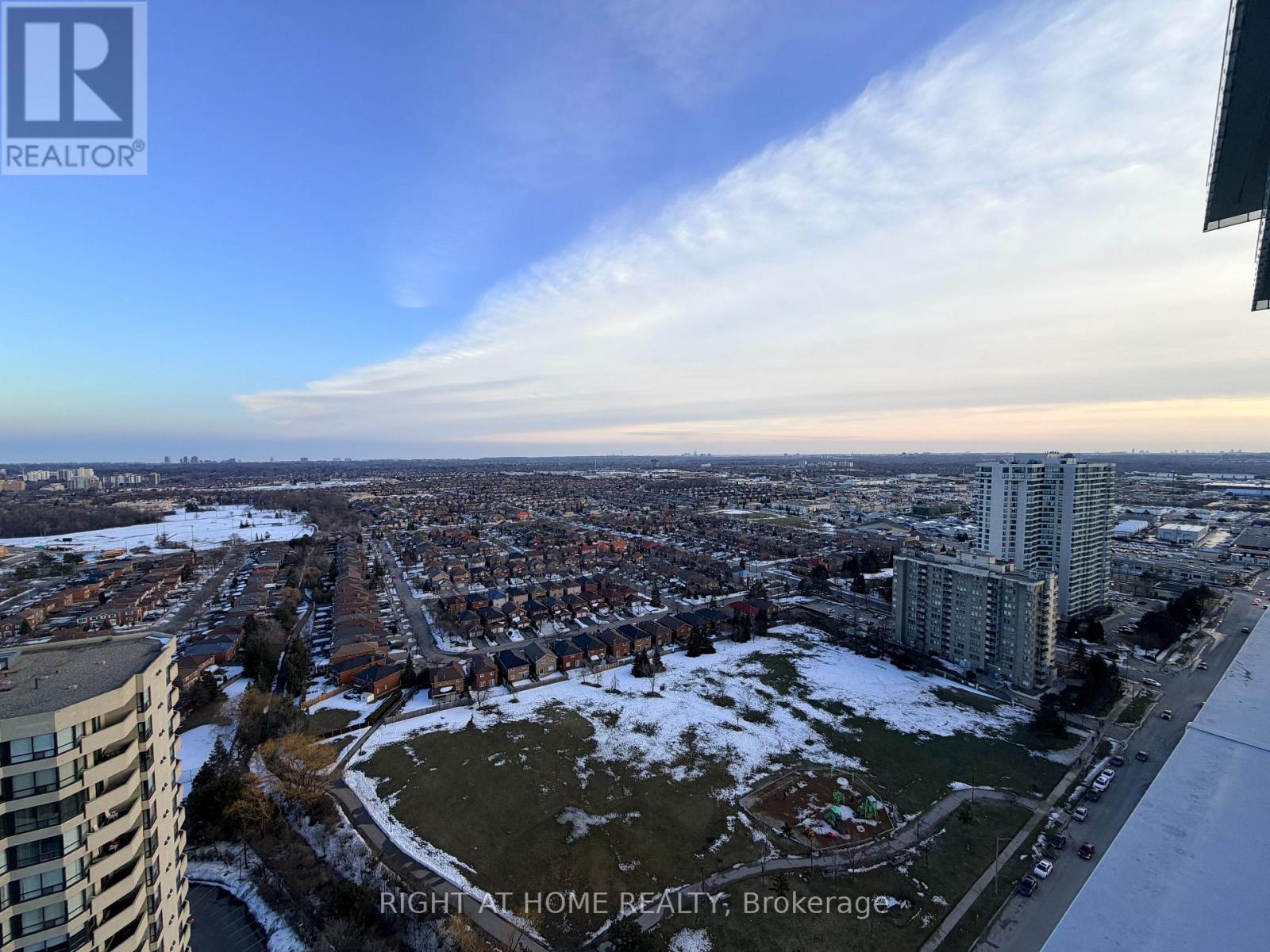 2505 - 3883 Quartz Road, Mississauga, Ontario  L5B 0M4 - Photo 17 - W12907014