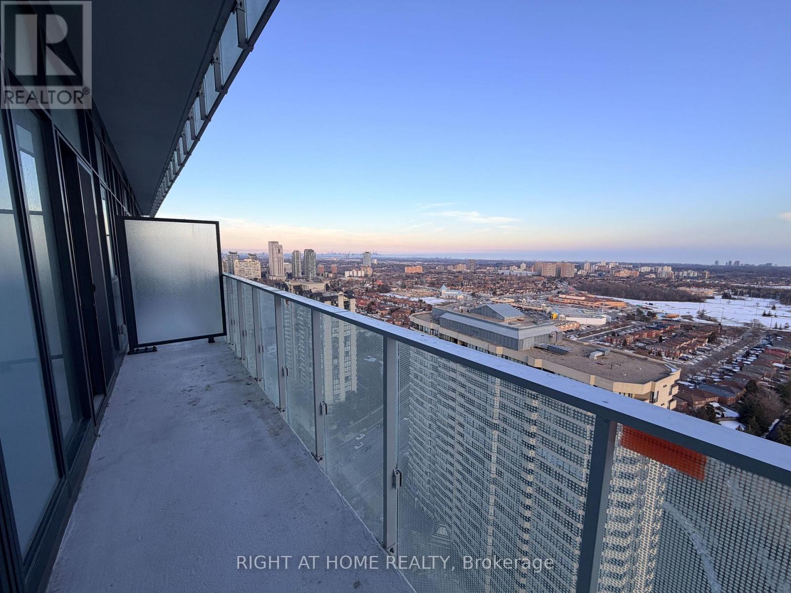 2505 - 3883 Quartz Road, Mississauga, Ontario  L5B 0M4 - Photo 18 - W12907014