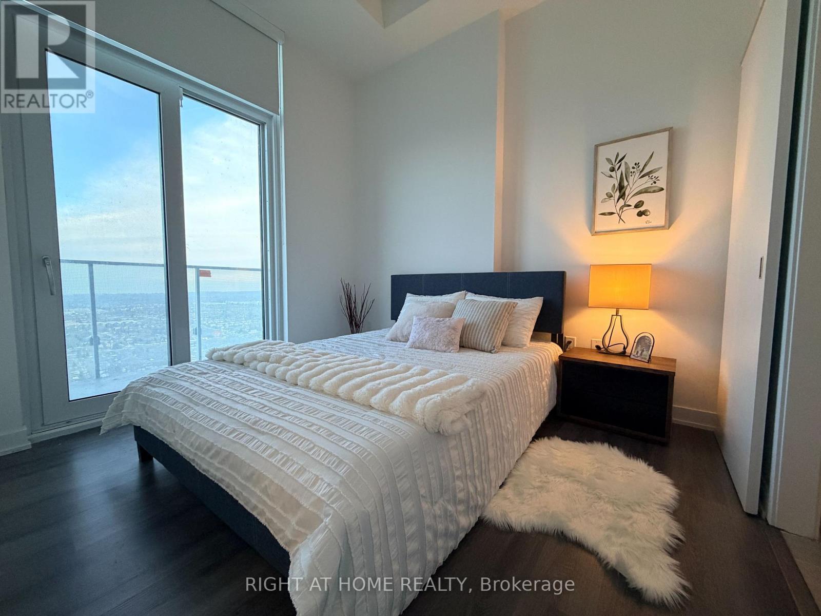 2505 - 3883 Quartz Road, Mississauga, Ontario  L5B 0M4 - Photo 8 - W12907014