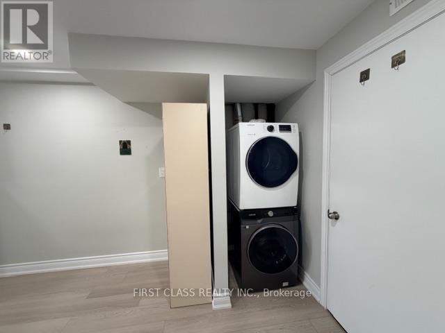 Lower - 5323 Red Brush Drive, Mississauga, Ontario  L4Z 3Z5 - Photo 5 - W12907016