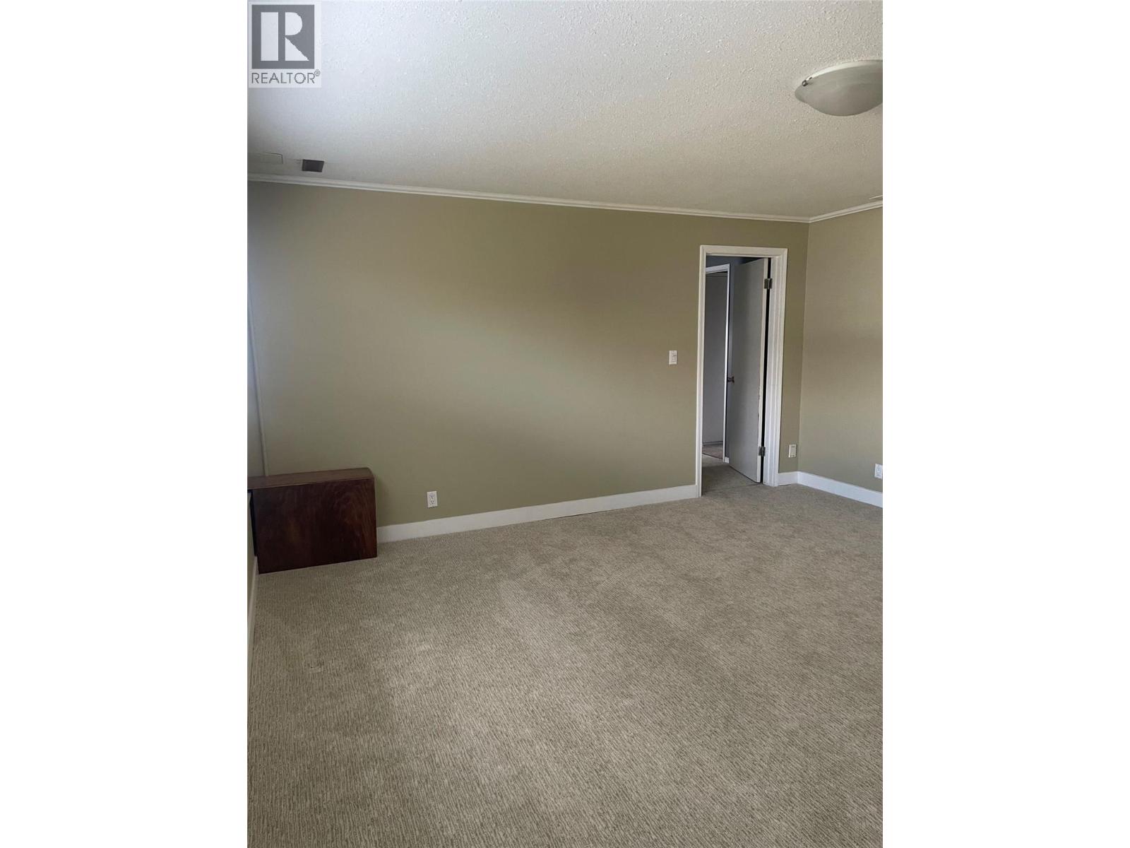 909 Grenfell Court, Kelowna, British Columbia  V1Y 8C5 - Photo 12 - 10379896