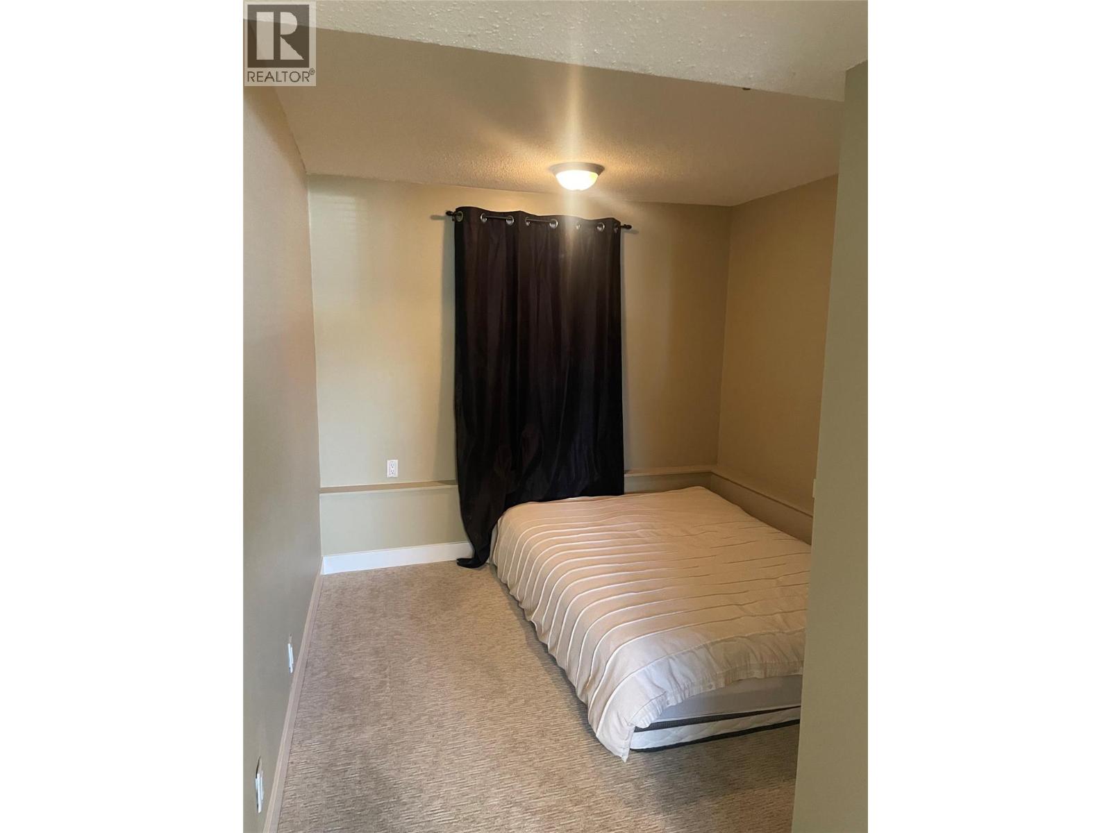 909 Grenfell Court, Kelowna, British Columbia  V1Y 8C5 - Photo 13 - 10379896