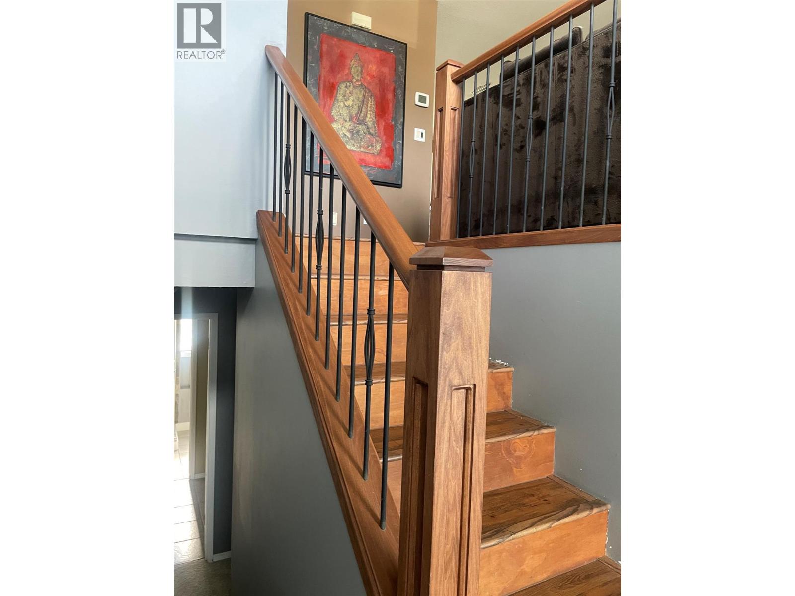 909 Grenfell Court, Kelowna, British Columbia  V1Y 8C5 - Photo 10 - 10379896