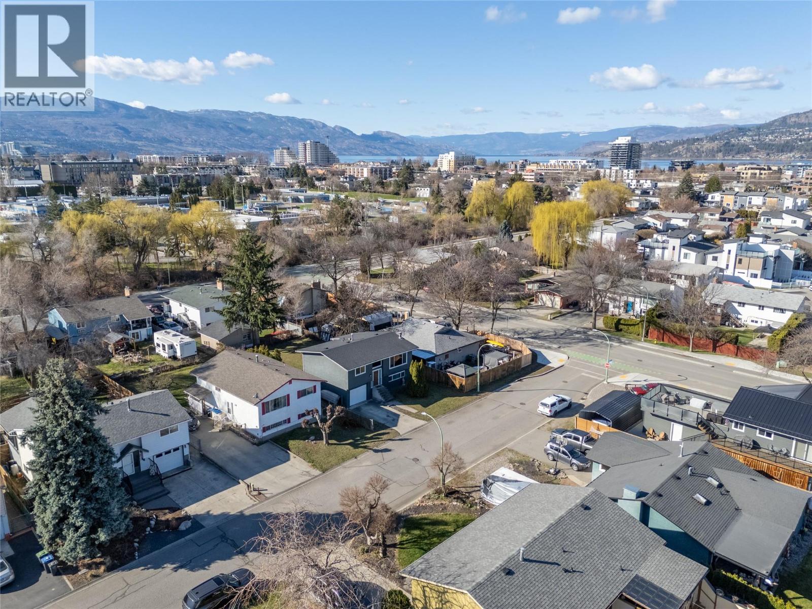 909 Grenfell Court, Kelowna, British Columbia  V1Y 8C5 - Photo 19 - 10379896