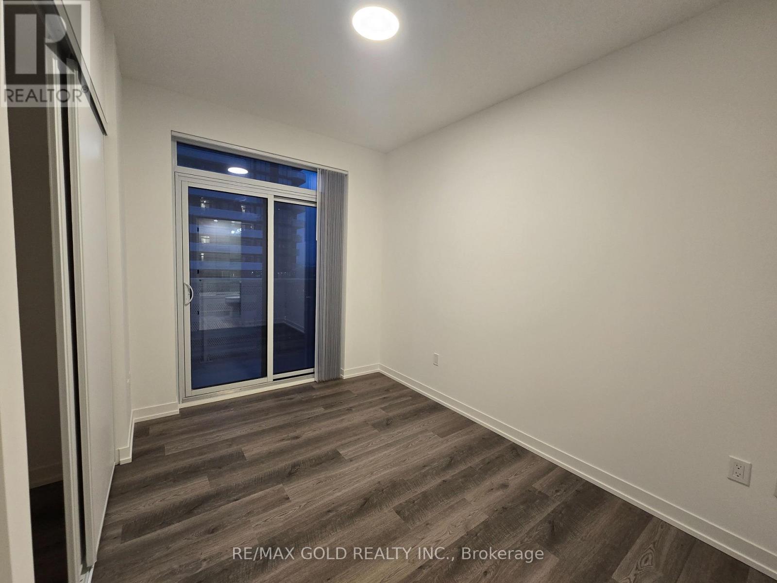 4312 - 8 Interchange Way, Vaughan, Ontario  L4K 5Z7 - Photo 7 - N12906438